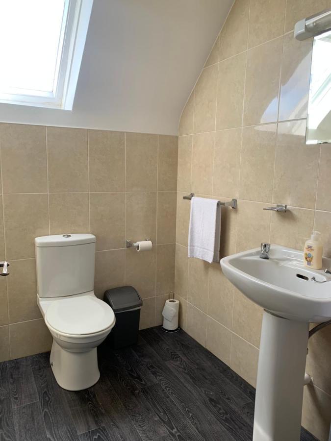 Newcastle Townhouse Galway Exterior foto