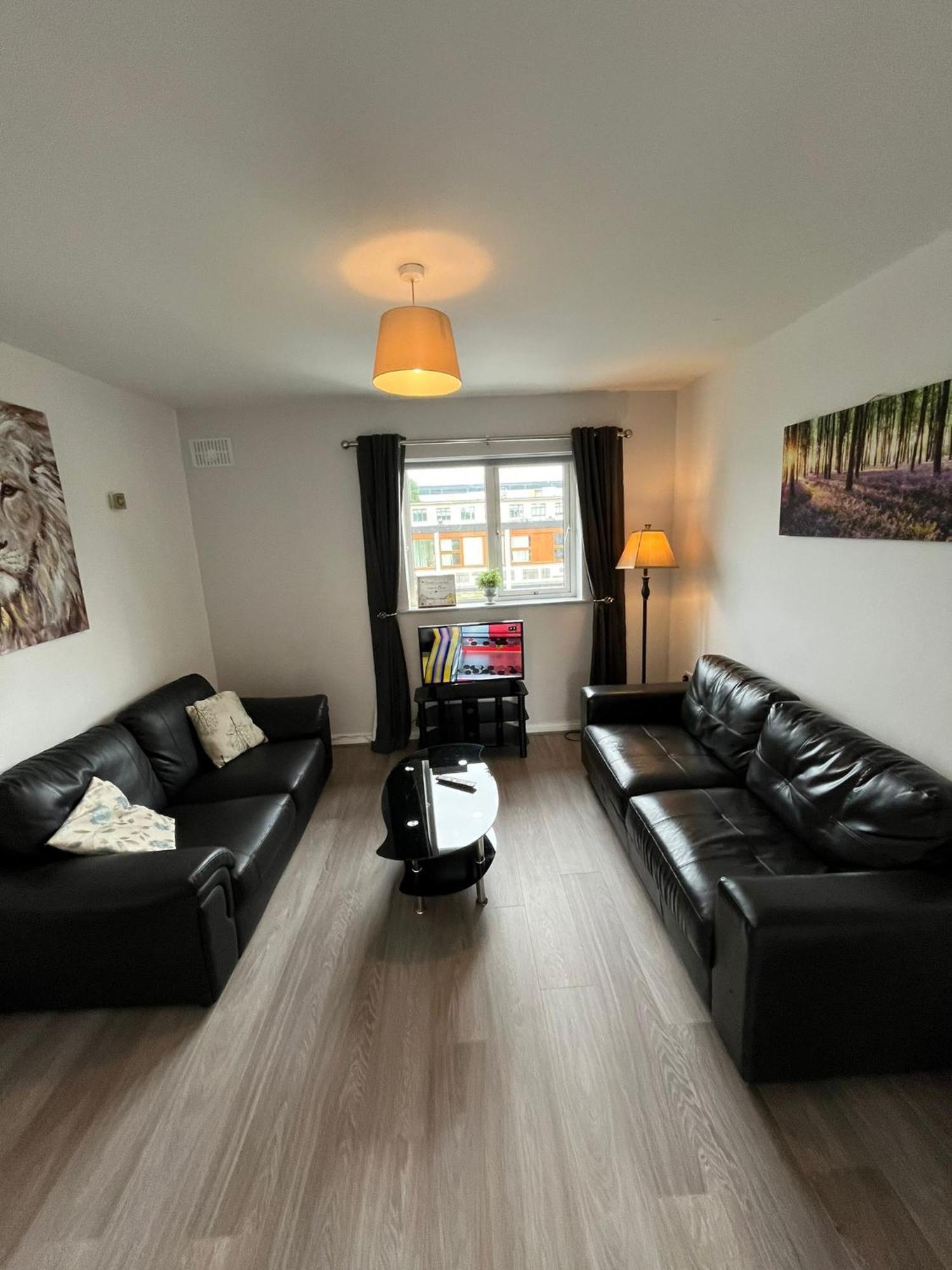 Newcastle Townhouse Galway Exterior foto