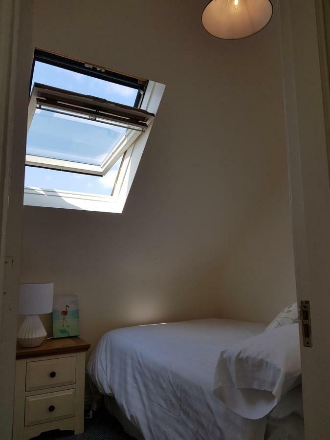 Newcastle Townhouse Galway Exterior foto